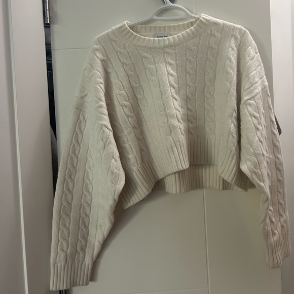 Sunday Best Peggy Cropped Sweater Medium - Picture 5 of 5